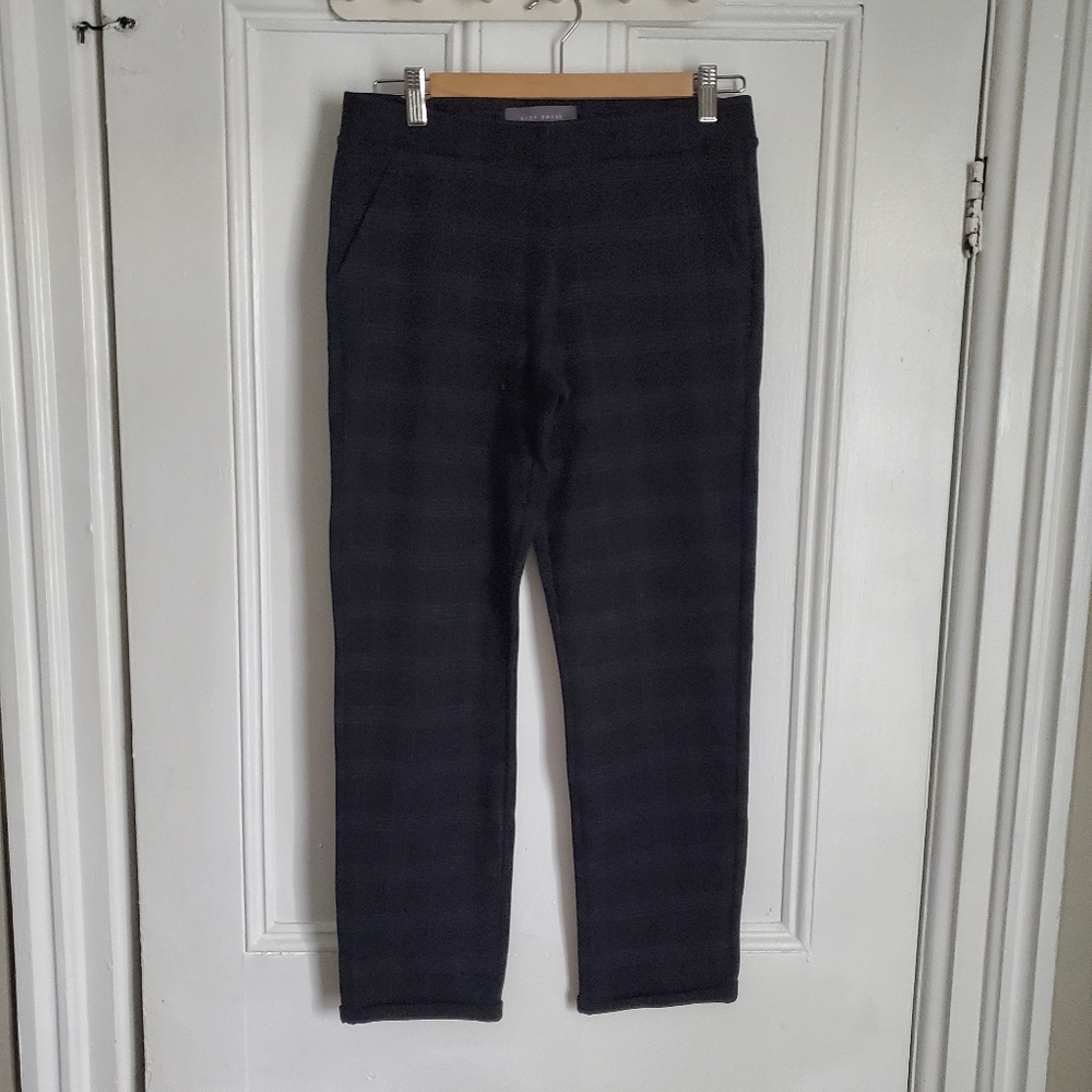 Suzy Shier Black Plaid Pants